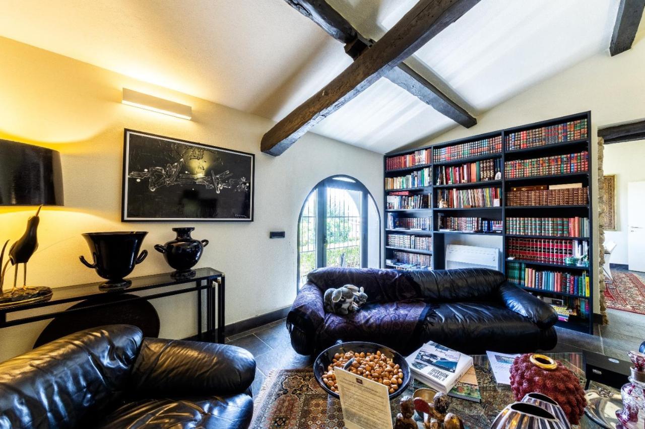 Bed and Breakfast Borgo Antico XIX Sec. Gesturi Экстерьер фото