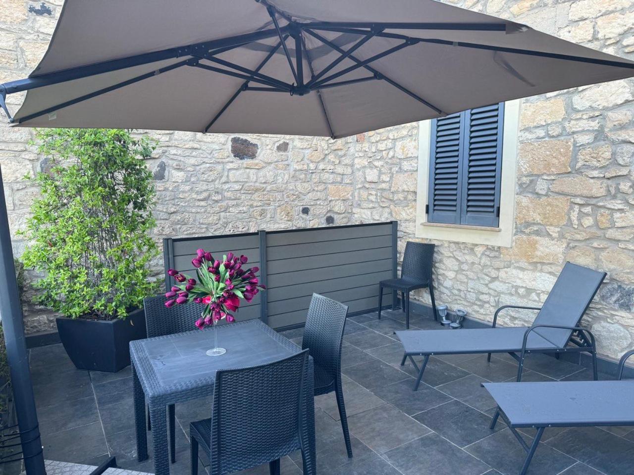 Bed and Breakfast Borgo Antico XIX Sec. Gesturi Экстерьер фото